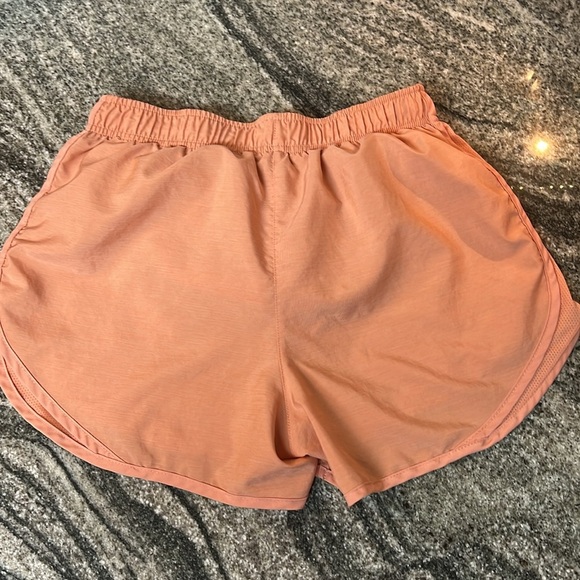Nike Dri-Fit Shorts Size Small - Picture 3 of 6